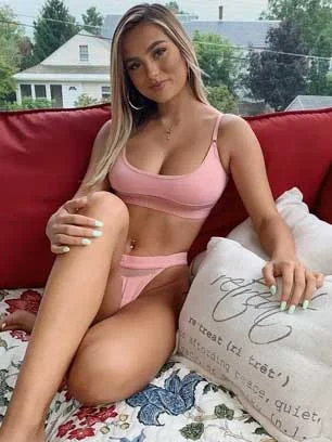 Model Escorts in rajouri-garden